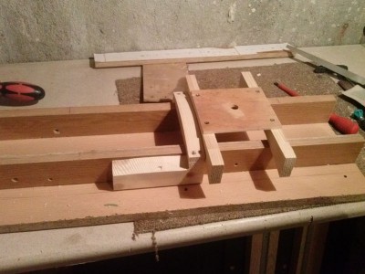 Mozna też prowadnicę ułozyc tak: