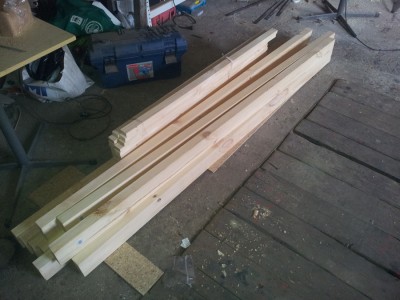 Od kilku kantówek się zaczęło... Oczywiście - jeszcze kilka razy trzeba było jechać do &amp;quot;drewienka&amp;quot; Nie umiem jeszcze policzyć ile materiału potrzeba...