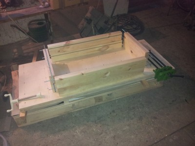 Elementy ramy pocięte, czekają grzecznie na skecenie