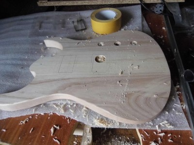 01 nie mam zdjęc ze stanu wcześniejszego, zbieranie naddatku wiertłem.JPG