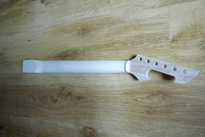 09 wstępnie wyprofilowany. 20mm na pierwszym 22mm na dwunastym progu.JPG