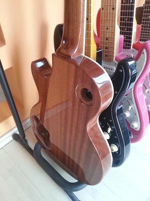 lp52_224.jpg