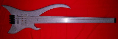 11_Bassen_Corian_Bass_voorkant.jpg