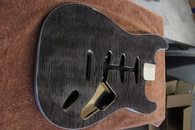 Czerna bejca, potem szlif....