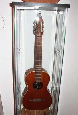 Gitara_lutnicza.jpg